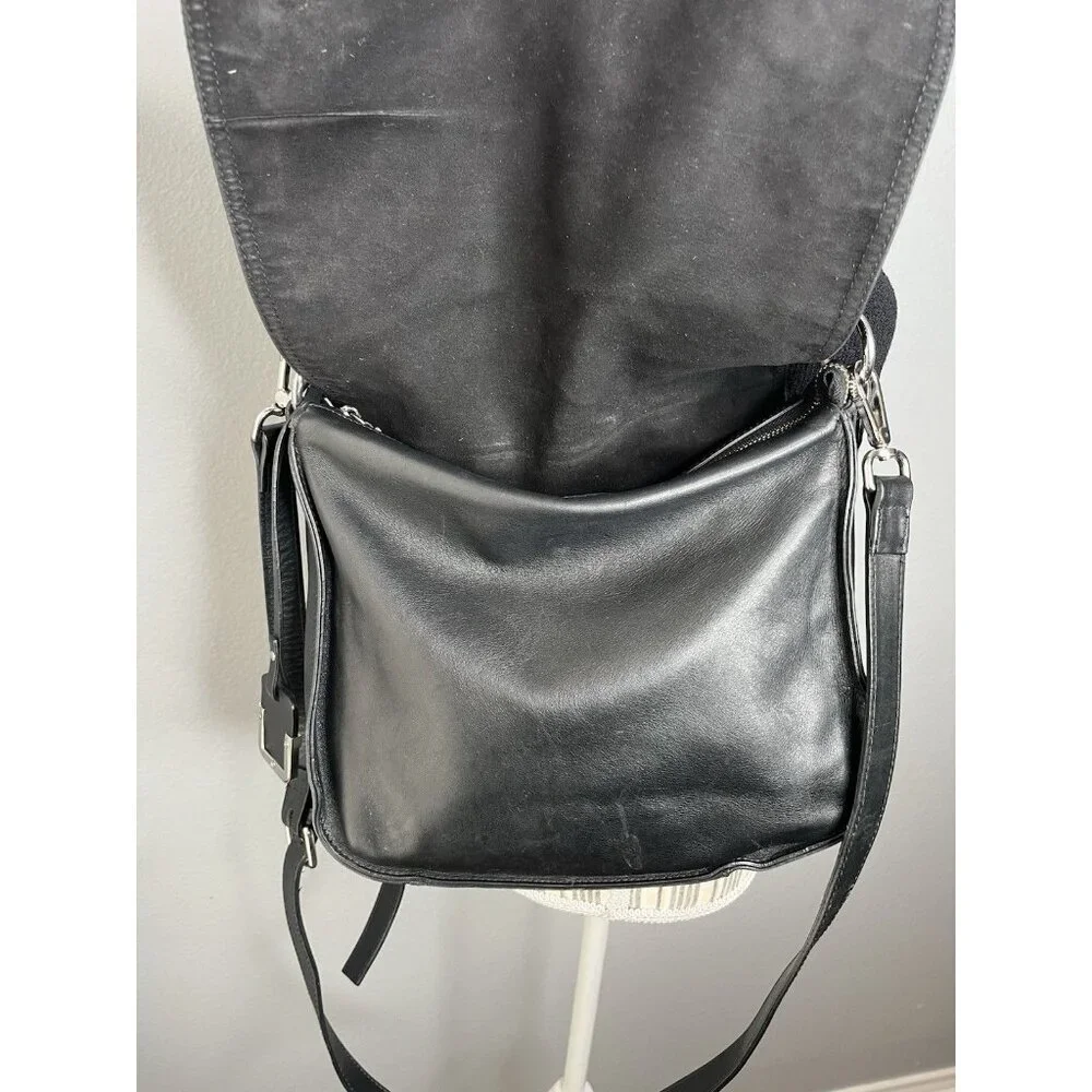 Black Faux Fur Saddle Shoulder Bag - Picture 11 of 15